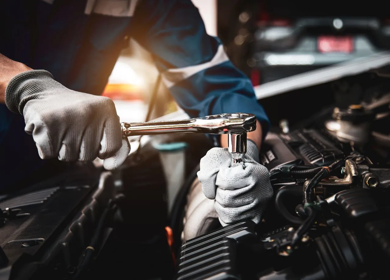 300 Euro für eine Stunde reparieren: Werkstattkosten explodieren