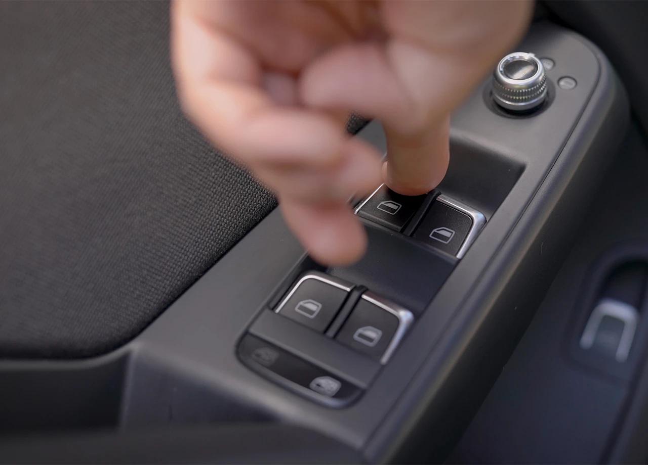 Die kuriose Welt der Verwarnungen: So viel kostet ein offenes Autofenster