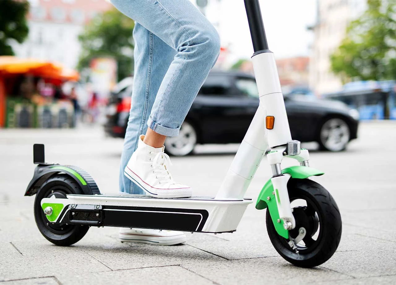 Dürfen Behörden ein Fahrverbot für E-Scooter, Fahrräder oder Mofas erteilen
