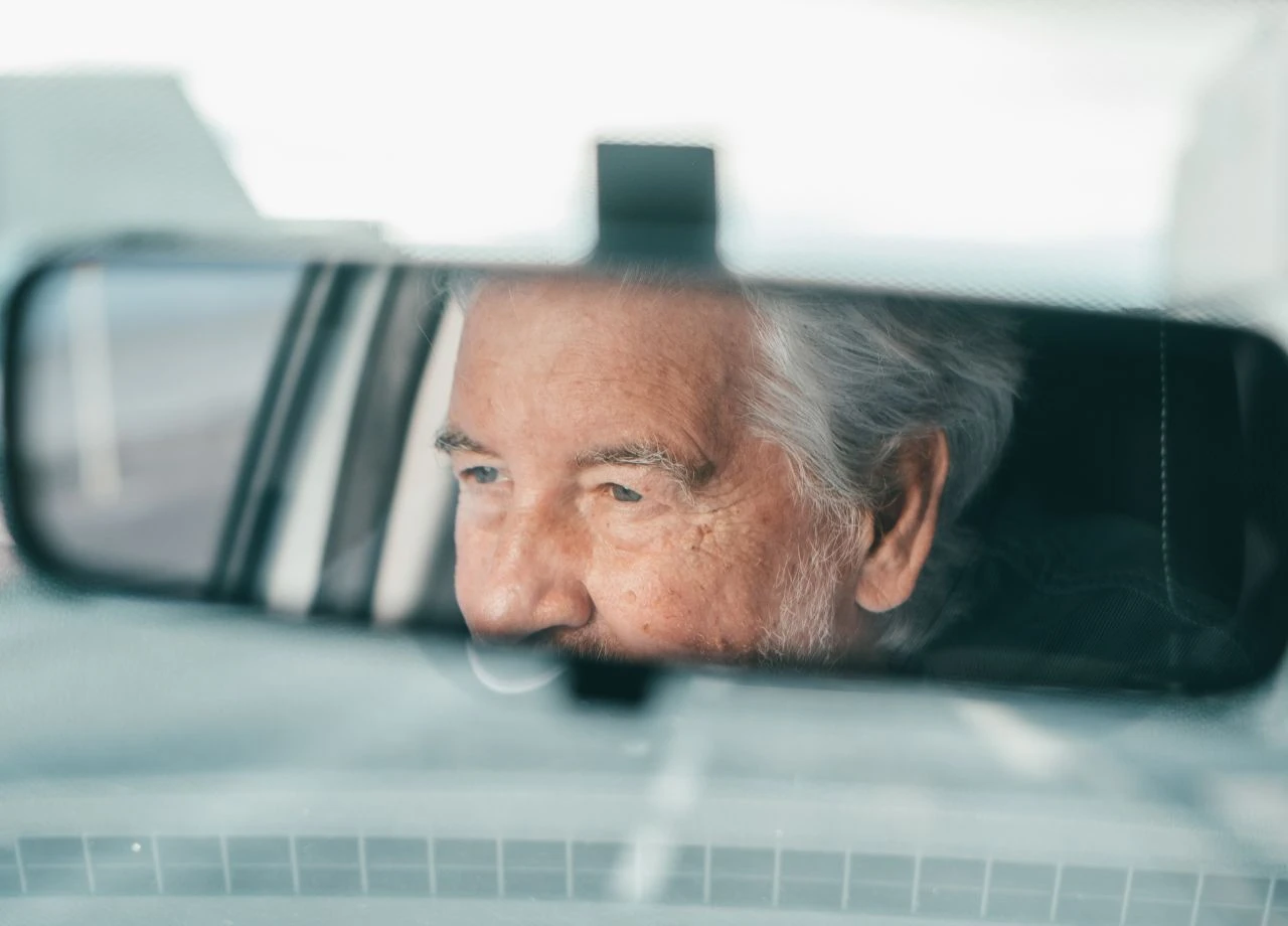 Führerschein-Check für Senioren: Ein Mediziner sorgt mit seinen Vorschlägen für heftige Diskussionen