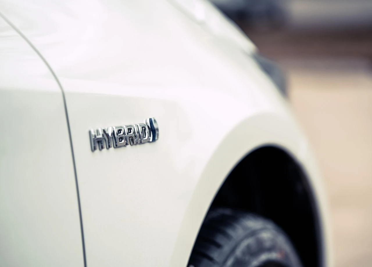 Nach Förderstopp der Politik – drastischer Verkaufsrückgang bei Hybridfahrzeugen