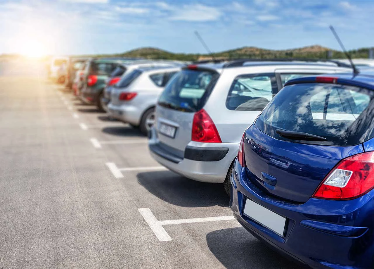 So verhalten Sie sich richtig auf einem Supermarktparkplatz