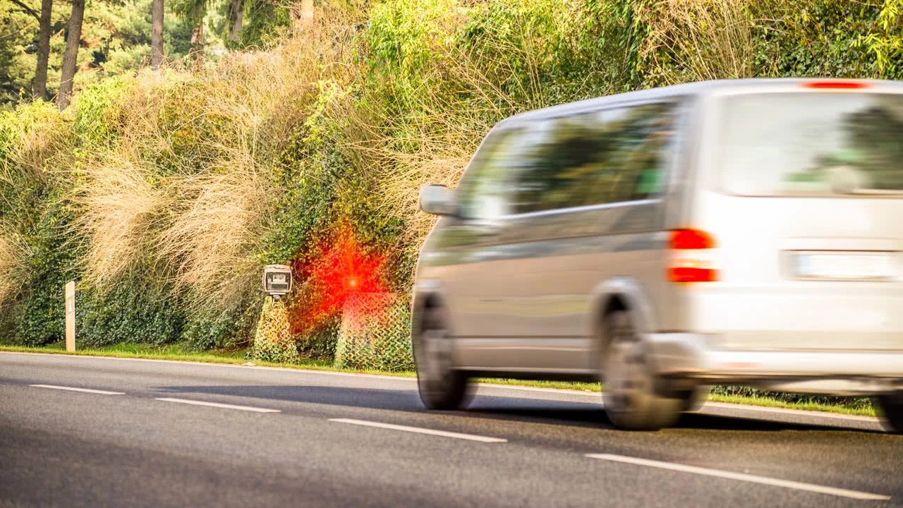 Blitzermarathon: Warum Bußgeldbescheide anfechtbar sind