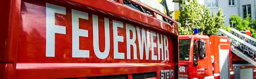 Brennender Blitzer auf der A1 – Kriminalpolizei ermittelt