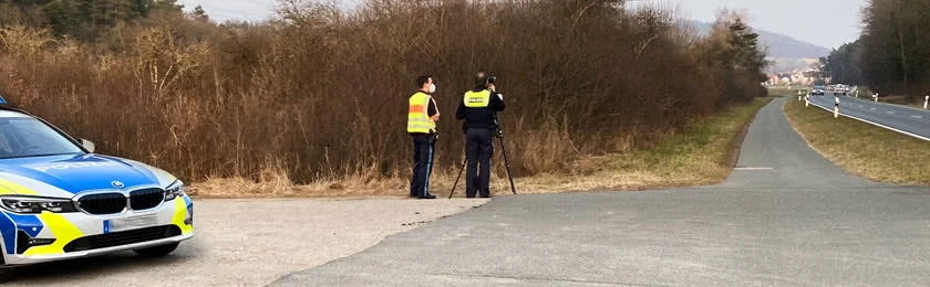 Bundesweiter Blitzermarathon 2022: Zeitpunkt wirft Fragen auf!
