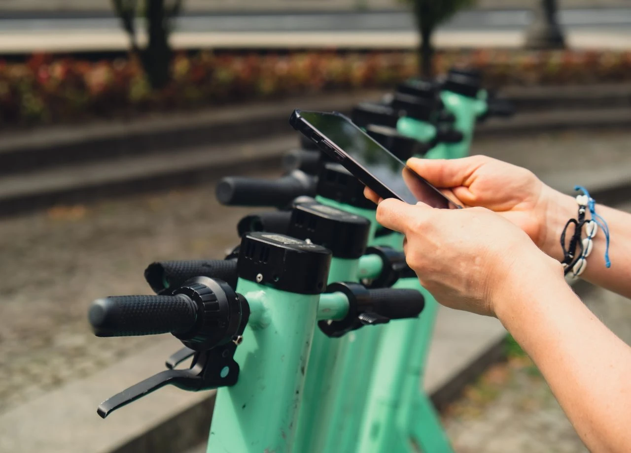 Faktencheck: Kommt 2025 der E-Scooter-Führerschein?