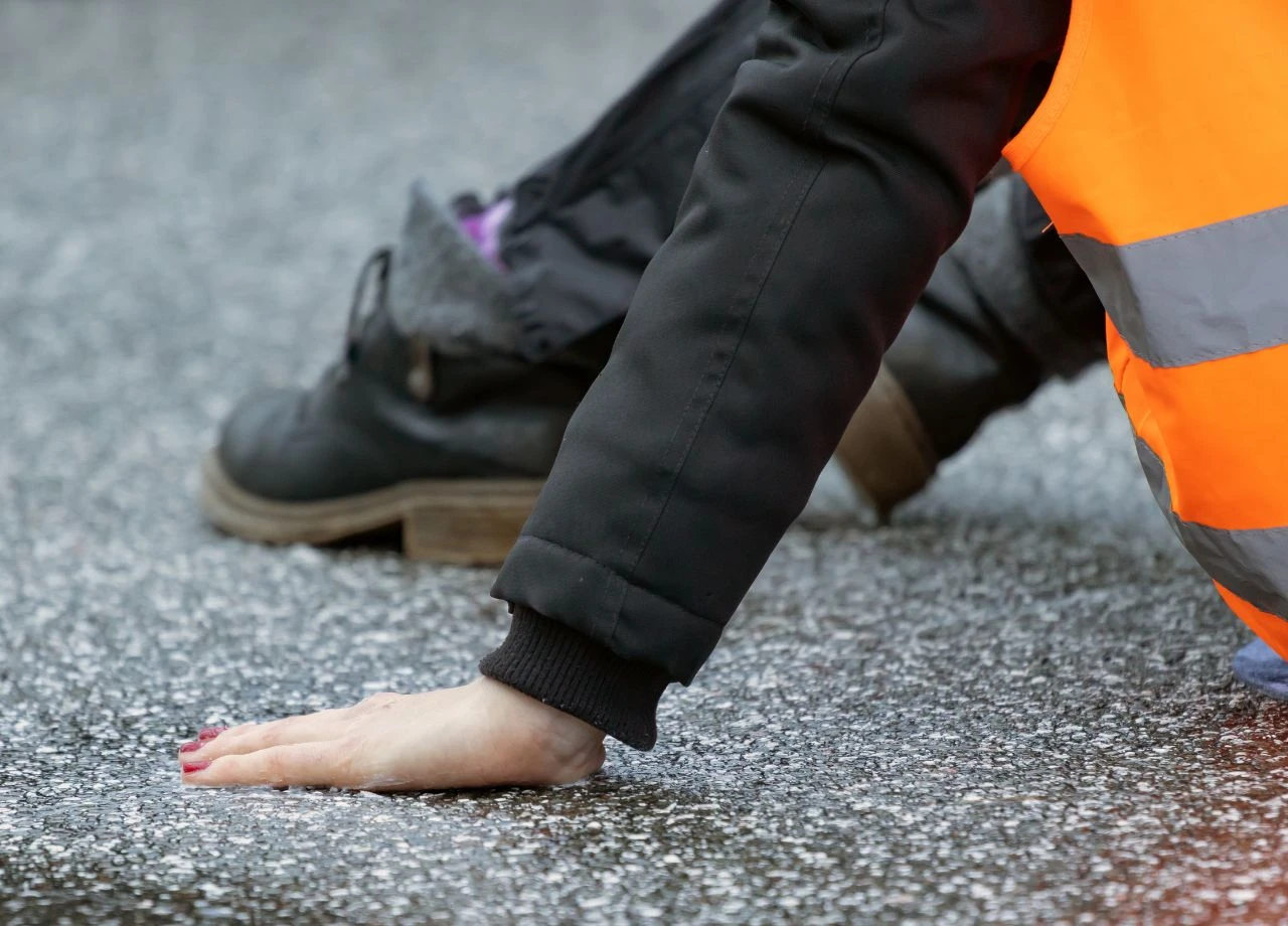 Ist das der Anfang vom Ende der Klima-Kleber?