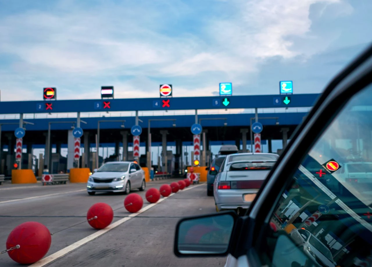 Die kuriose Welt der Verkehrsregeln: Diese Vorschriften gelten in den beliebtesten Urlaubsorten der Deutschen