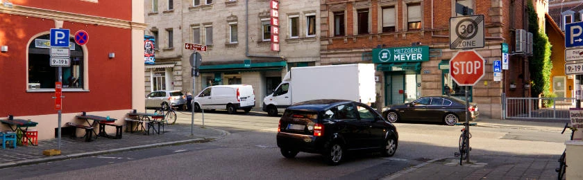 Linke fordert mehr Tempo 30 im Hamburger Straßenverkehr