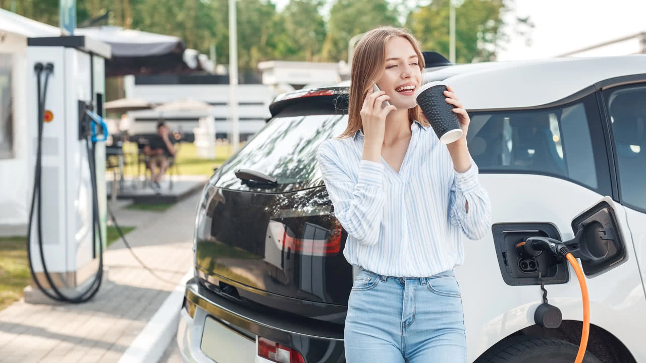 Niedrige Reichweite von E-Autos bei über 100 km/h