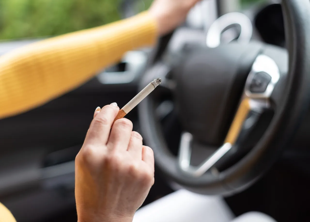 Rauchverbot im Auto: NRW und Niedersachsen mit neuem Vorstoß