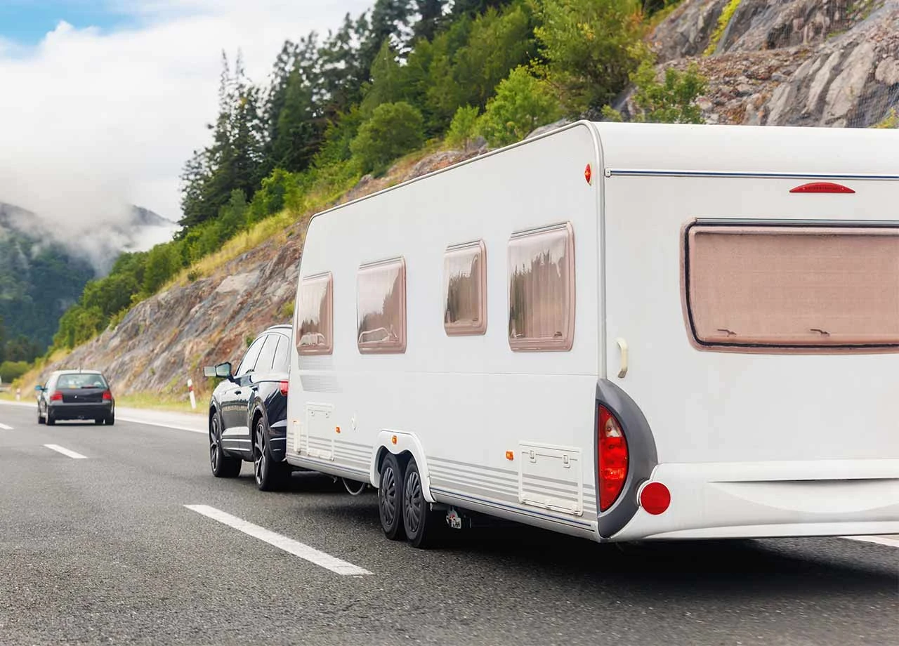Reisen mit dem Camper: Darauf sollten Urlauber achten