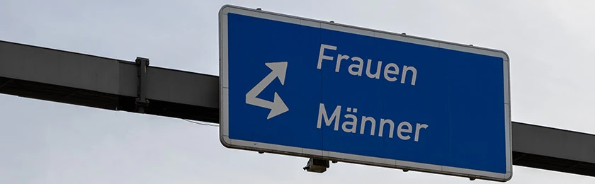 Sind Frauen die besseren Autofahrer?