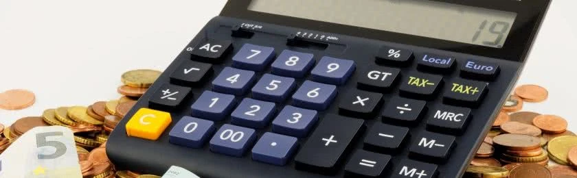 Taschenrechner am Steuer verboten?