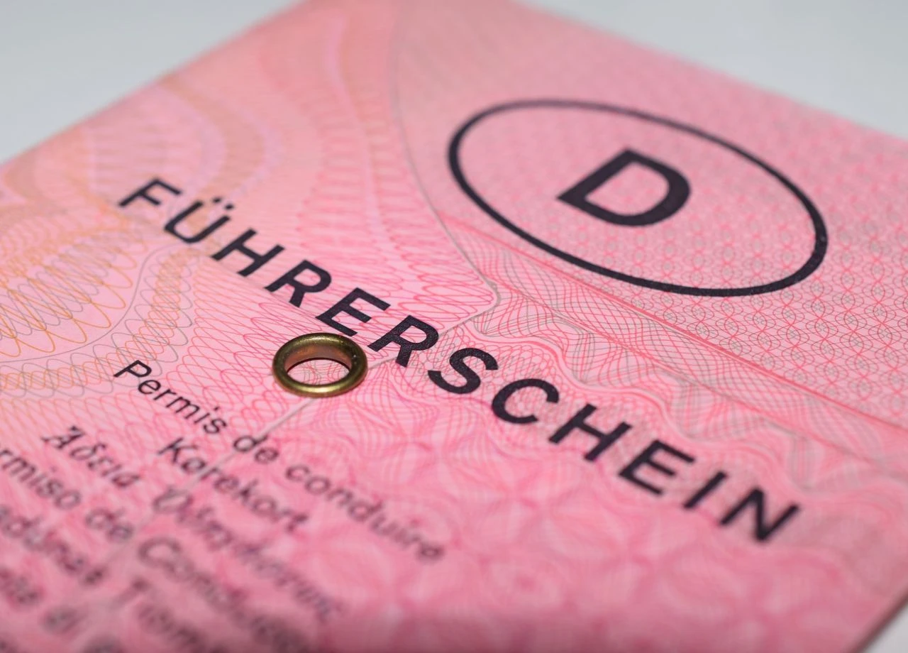 Umfrage zur Führerscheinreform ergibt: Jeder zweite Autofahrer würde seinen Führerschein freiwillig abgeben
