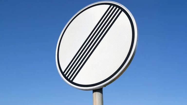 StVO & Straßenverkehrsrecht - Tempolimit